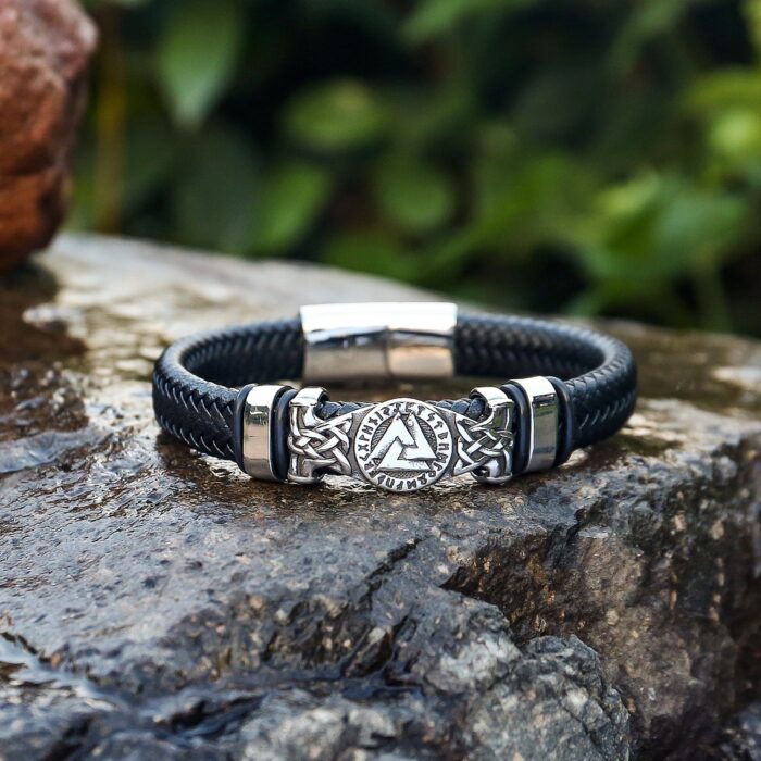 Svart Läderarmband Valknut - Bild 2
