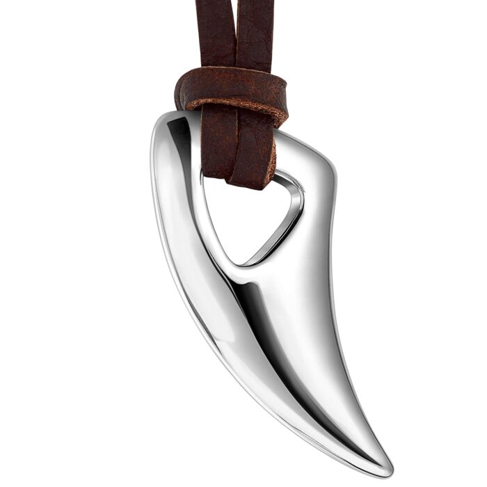 Vargtand Smycke